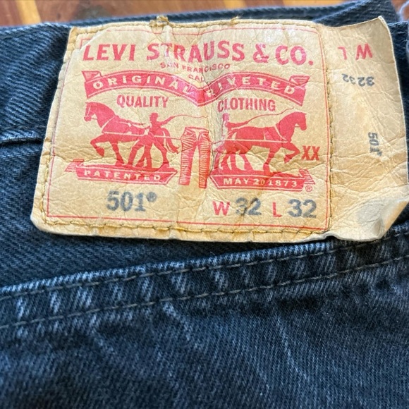 Levi's Other - Levi’s 501 men’s 32W 32L dark wash distressed button fly
